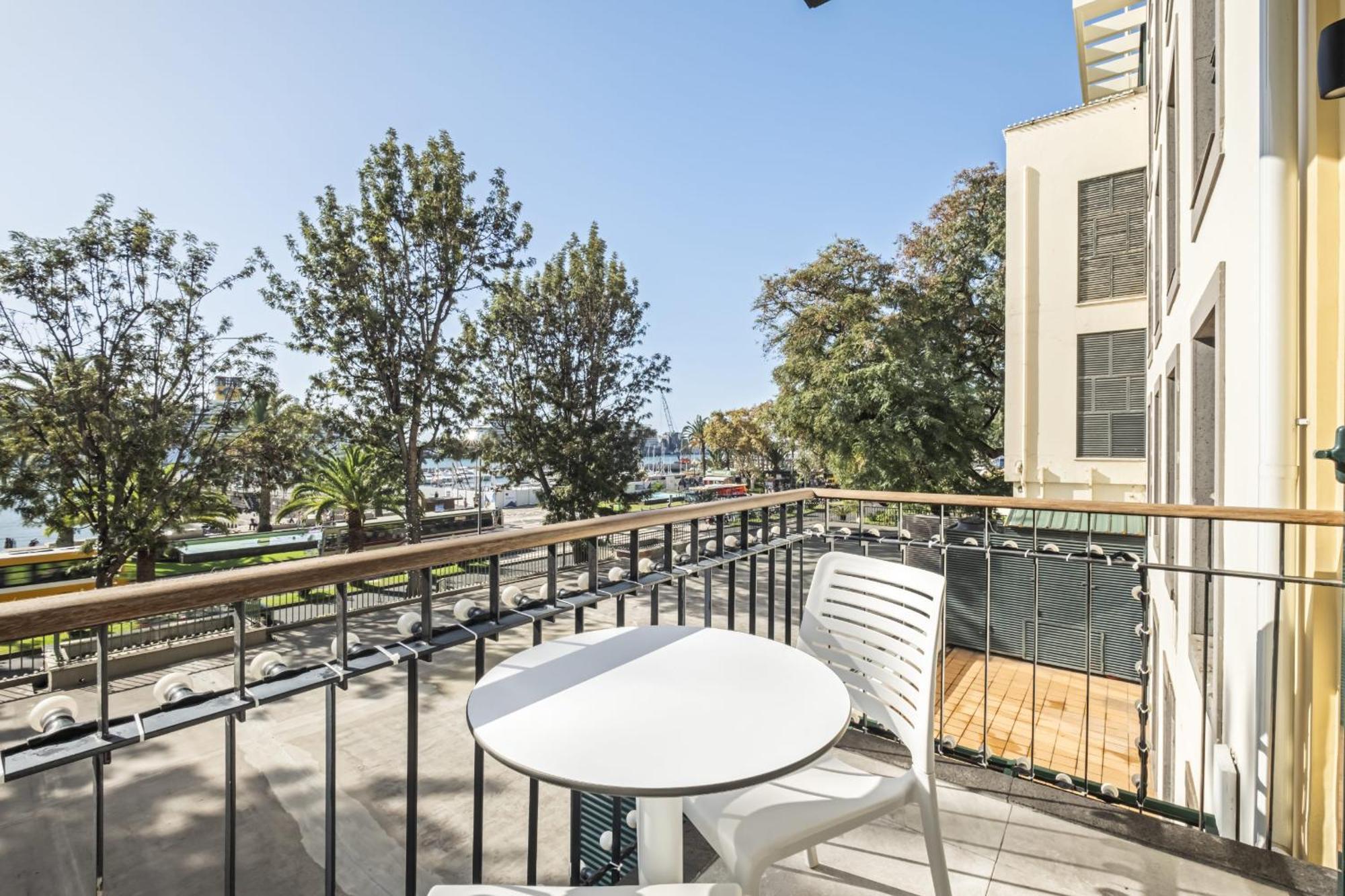 King David Suites By Madeira Sun Travel Φουνκάλ Εξωτερικό φωτογραφία