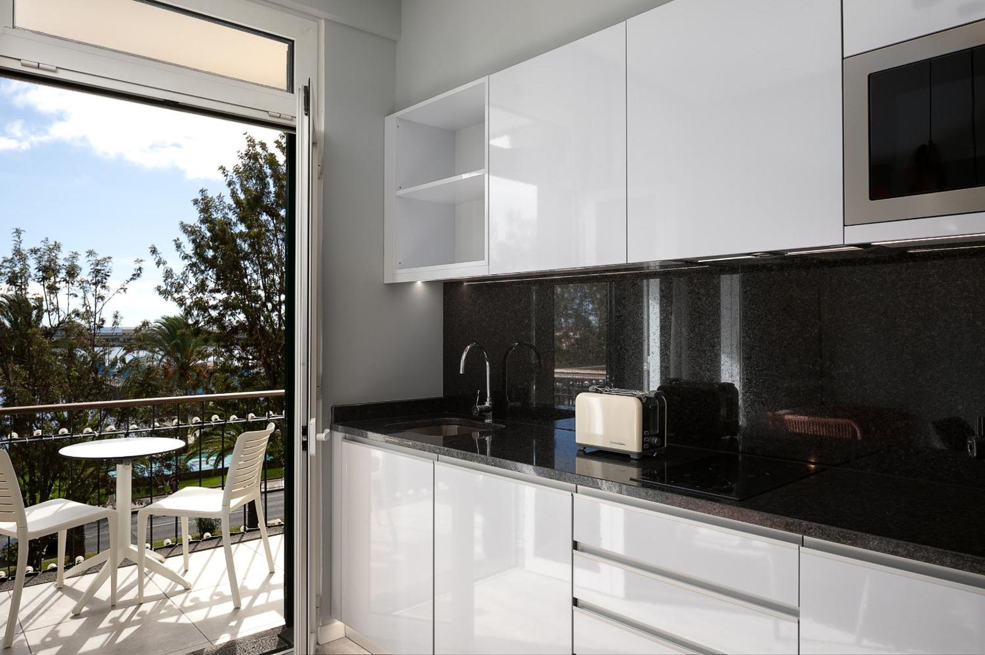 King David Suites By Madeira Sun Travel Φουνκάλ Εξωτερικό φωτογραφία
