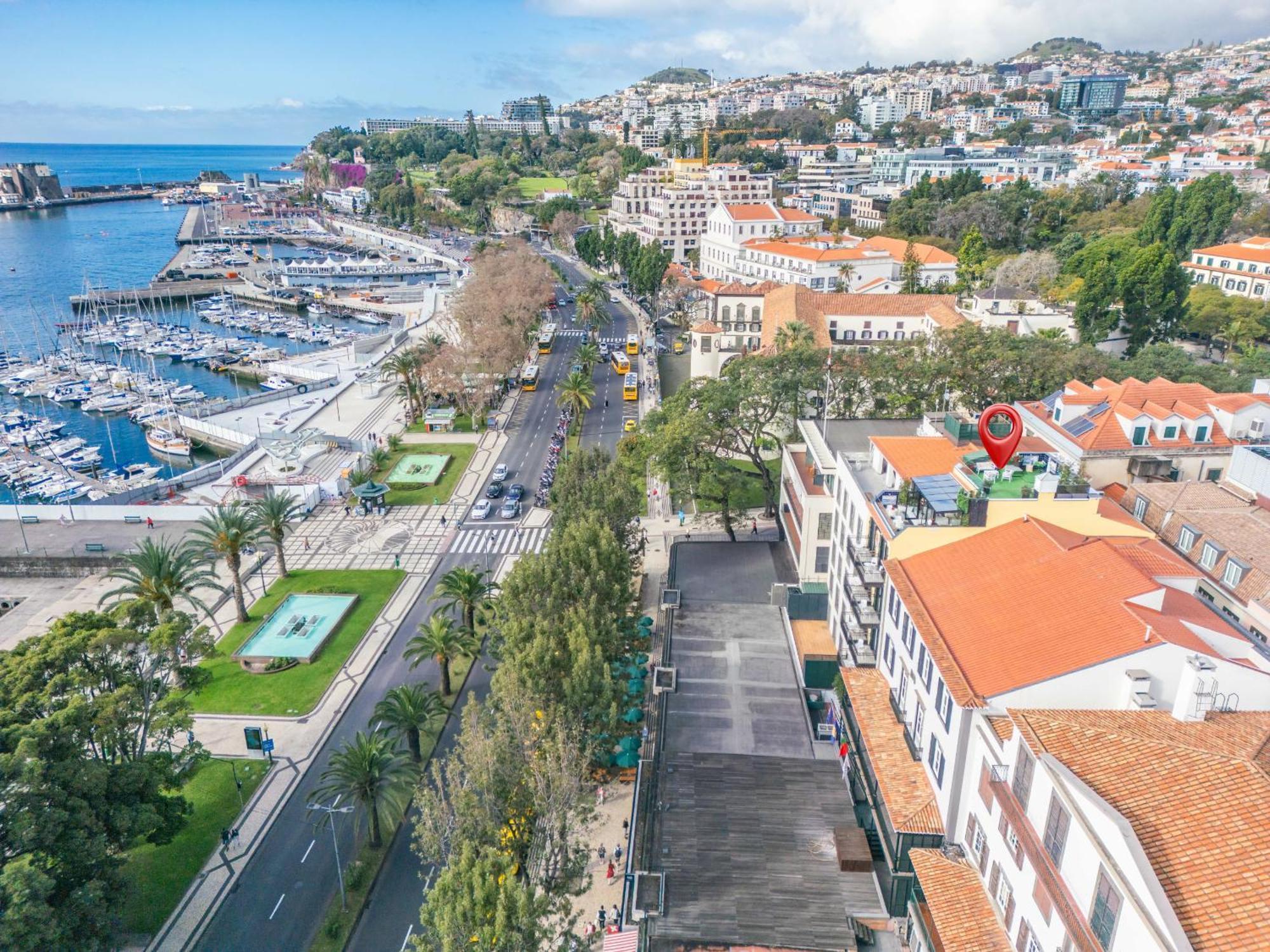 King David Suites By Madeira Sun Travel Φουνκάλ Εξωτερικό φωτογραφία