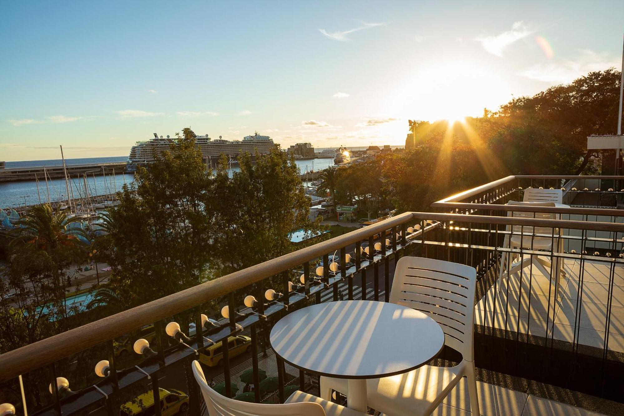 King David Suites By Madeira Sun Travel Φουνκάλ Εξωτερικό φωτογραφία